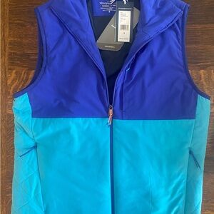 Vineyard Vines New with tags Marine Air Vest size small